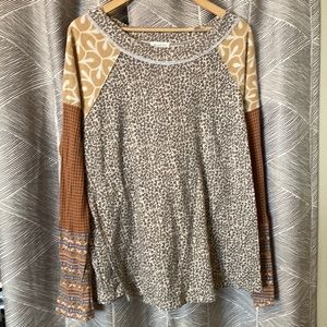 BUCKETLIST Purchased from local botique. Cozy long sleeve mixed pattern top xl